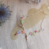 Браслет на ногу з намистинами та квітами