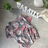 ✨ Актуальна футболка зірваностями