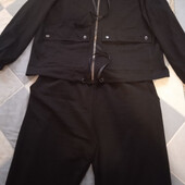 Сучасний жіночий костюм