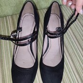 Фирменные туфли Некст, натуральная замша 41 р. Состояние отличное
