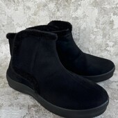 Зимові черевики 37