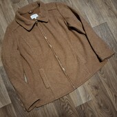 Красива тепленька кофтинка!