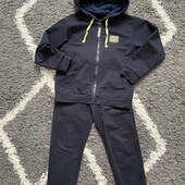Спортивний костюм.Ідеальний стан! 5-7 років