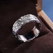 Нова срібна каблучка. 925 проба, розмір 18.