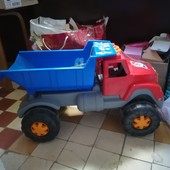 Самосвал Грузовик. Для двора, пісочниці, снігу. Поміщається дитина.