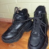 Кросівки ,зима