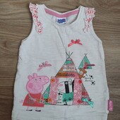 Красивая футболочка на девочку ,,свинка Пеппа,, 1-2 г. Состояние новой