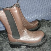 Pretty little thing uk5 38p роботи челсі