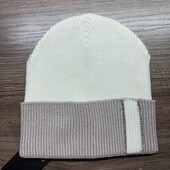 Демісезонна трикотажна шапка