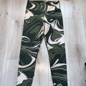 В ідеалі лосини розмір Л.