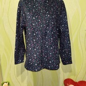 Гарна тепла флісова кофта на блискавці, стан ідеальний