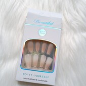 Набір накладних нігтів