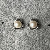 Пусети з перлами