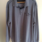 Кофта трикотаж плотный в идеальном состоянии.