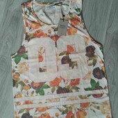 Bershka брендовая новая стильная майка в цветочный принт размер S М