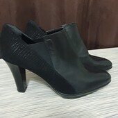 Нові черевики