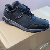 Розпродаж! Нові кросівки зима 40 р