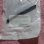 тонка рідка підводка для очей  Чорна