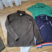 Теплий, якісний светр в низу на стяжках+ дві футболки