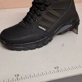 Розпродаж! Нові черевики зима 40,42,45 р