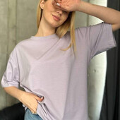 Жіноча футболка