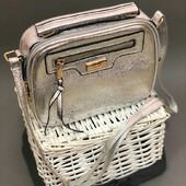 Сумка клатч срібного кольору