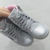 Ботинки демисезонные 27,29р для девочек