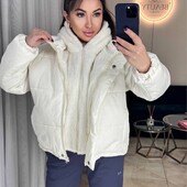 Куртка жіноча