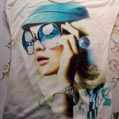 жіноча футболка для дівчини  С принтом