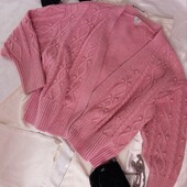 Красивий кардиган у рожевому кольорі