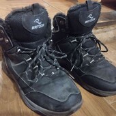 зимові ботінки. сапожки. 