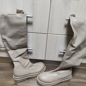 Стильні сапожки нові 40, устілка 25