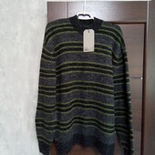 Брендовый новый теплый свитер р.М-Л.