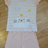 Фірмова літня піжама.