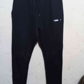 Спортивні штани для дівчинки 12-13 років.