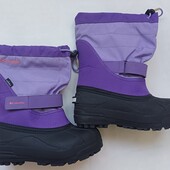 Чоботи-сноутси дитячі. Як нові.