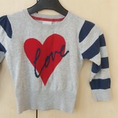 Свитер сердечко