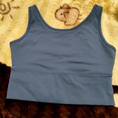 Гарний спортивний топ стан нового, гарніший ніж на фото