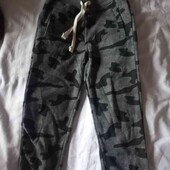 спортивные штаны + додаток