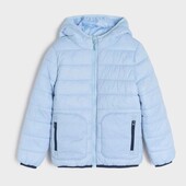 Стьобана куртка..розмір 140.синсей