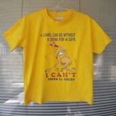 Класна яскрава футболка на 9-10 років