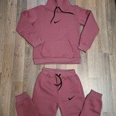 Новий теплий гарний костюм Nike