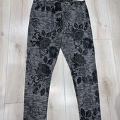 В ідеалі стрейчеві легінси розмір 50.