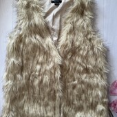 Теплая меховая жилетка Esmara размер евро М 40/42 ( наш 46-50)
