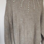 Бежевий джемпер з декором із перлин р.л