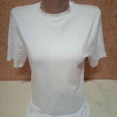Фірмова футболочка,розмір S
