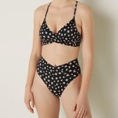 Купальник Victoria's Secret.