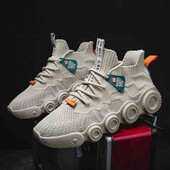 Женские Кроссовки с оригинальной подошве. смотрите размер по стельке они маломерят