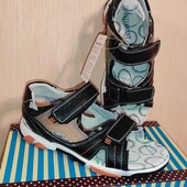 Босоніжки 32,32,34,34,34р