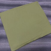 Классная простынь 220х250 см.на двуспальную кровать, отличного качества